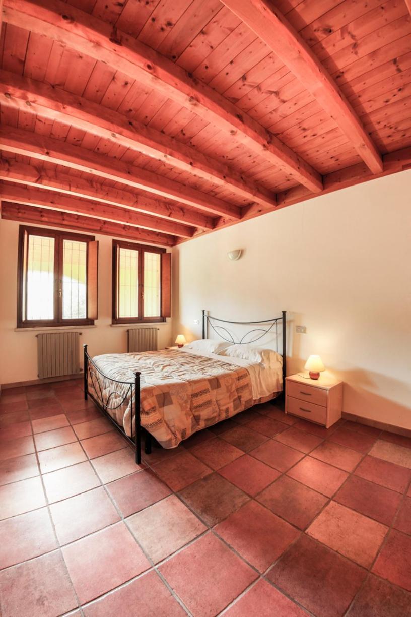 Agriturismo Case In Collina Volta Mantovana Bagian luar foto